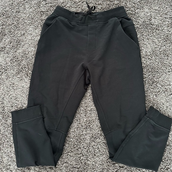 lululemon athletica Men's Charcoal Joggers - Picture 1 of 2